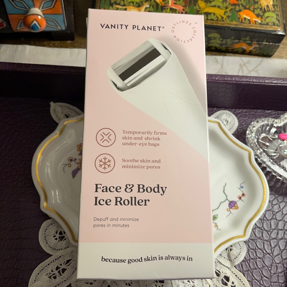 New Vanity Planet Face & Body Ice Roller